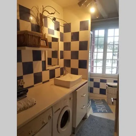 La Maison De Caroline בית נופש